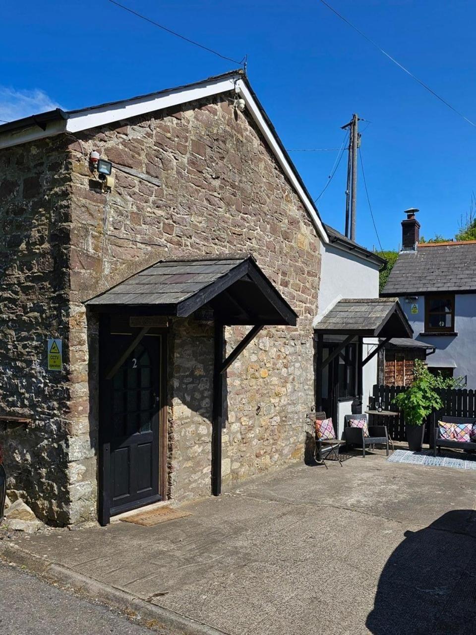The Cottage Govilon 외부 사진